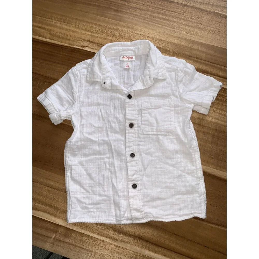 Cat & Jack Boys Toddler White Short Sleeve Button-Up Shirt 100% Cotton Size 5T - Picture 1 of 9